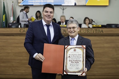 Rodrigo Reis homenageia Igreja Presbiteriana