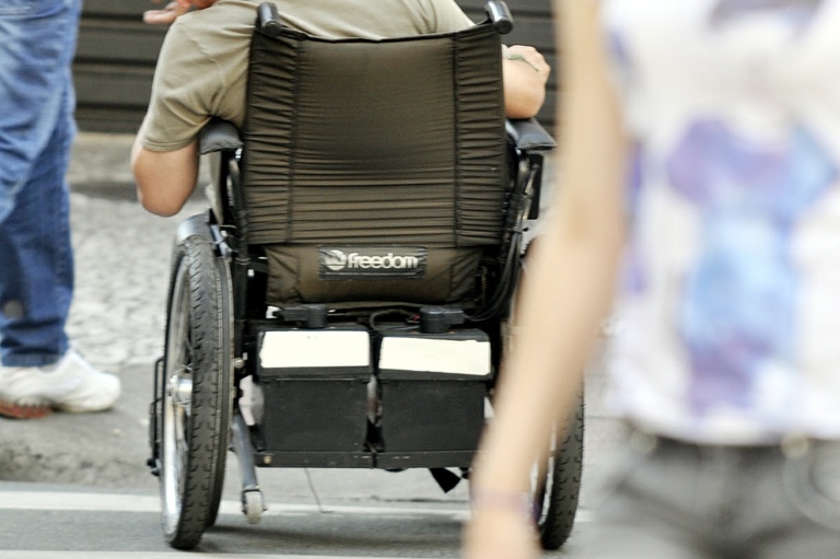 Acessibilidade aprova projetos à pessoa com deficiência
