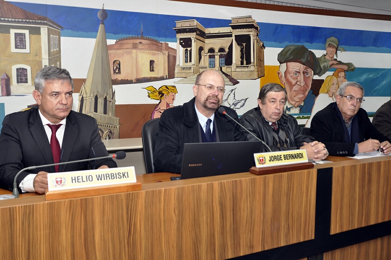 Audiência debate flexibilização das legislações ambiental e urbanística  