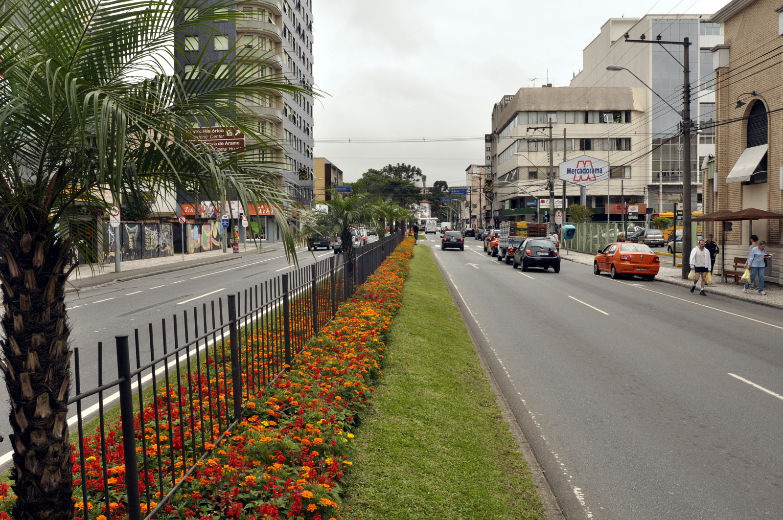 Avenidas com canteiro central poderão ter ciclovia 