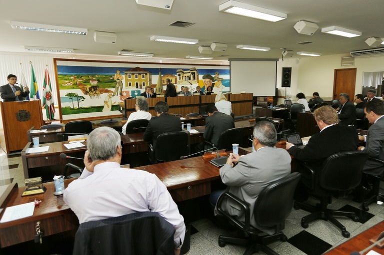 Câmara aprova exclusão do metrô da atual lei do transporte coletivo