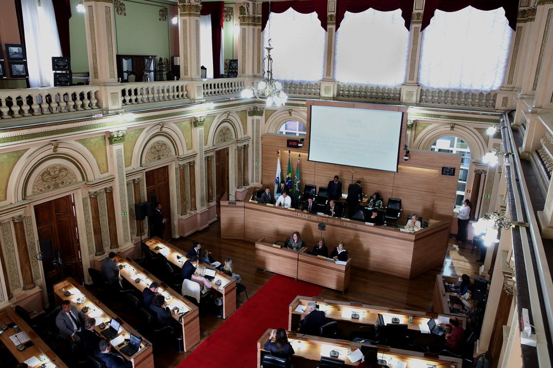 Câmara aprova multa maior a quem não mantiver terreno limpo 