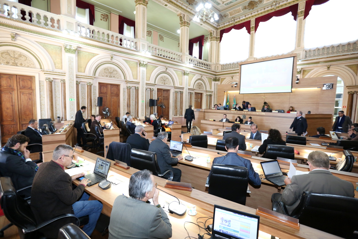 Câmara autoriza novo convênio entre Prefeitura de Curitiba e Sanepar
