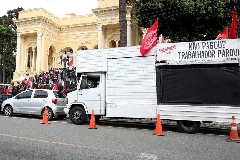 Câmara cobrará resposta do presidente da Urbs para evitar greve