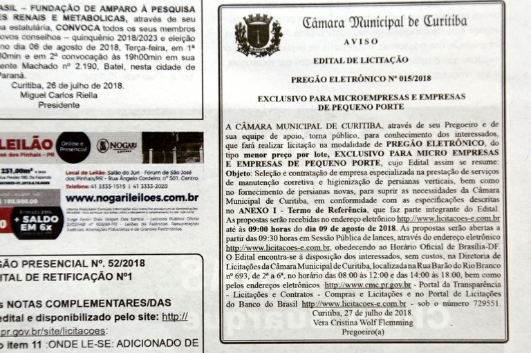 Câmara de Curitiba licita manutenção e compra de persianas