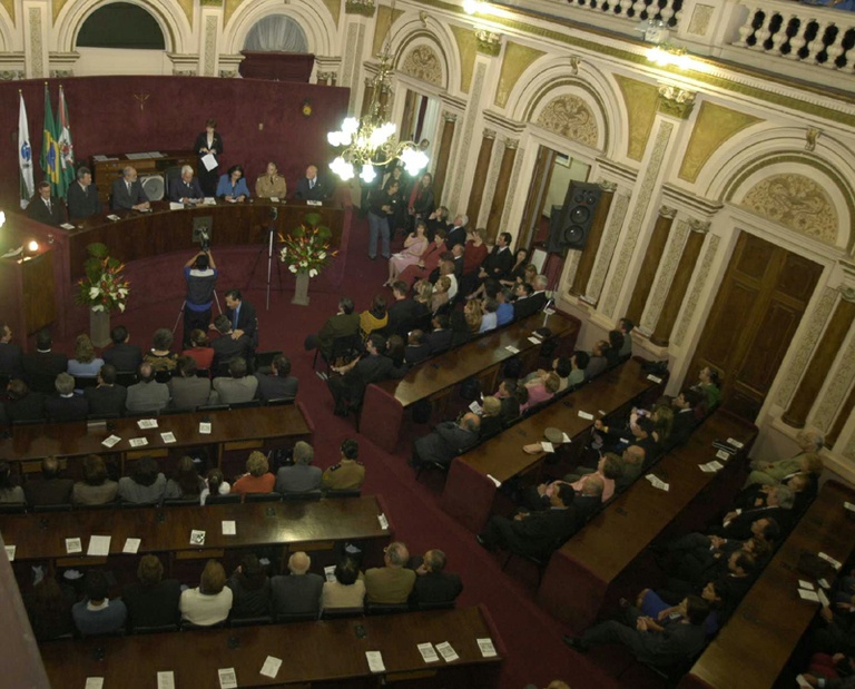 Câmara entrega prêmio Servidor Público Padrão 