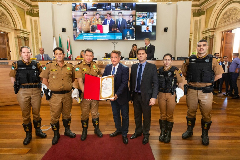 Câmara homenageia os 70 anos do Batalhão de Trânsito da PM-PR