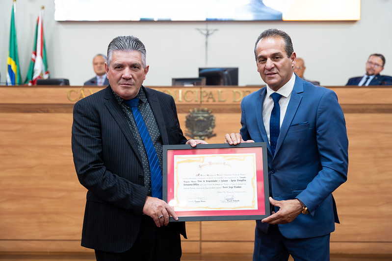 Câmara Municipal celebra 78 anos da Igreja Evangélica Avivamento Bíblico