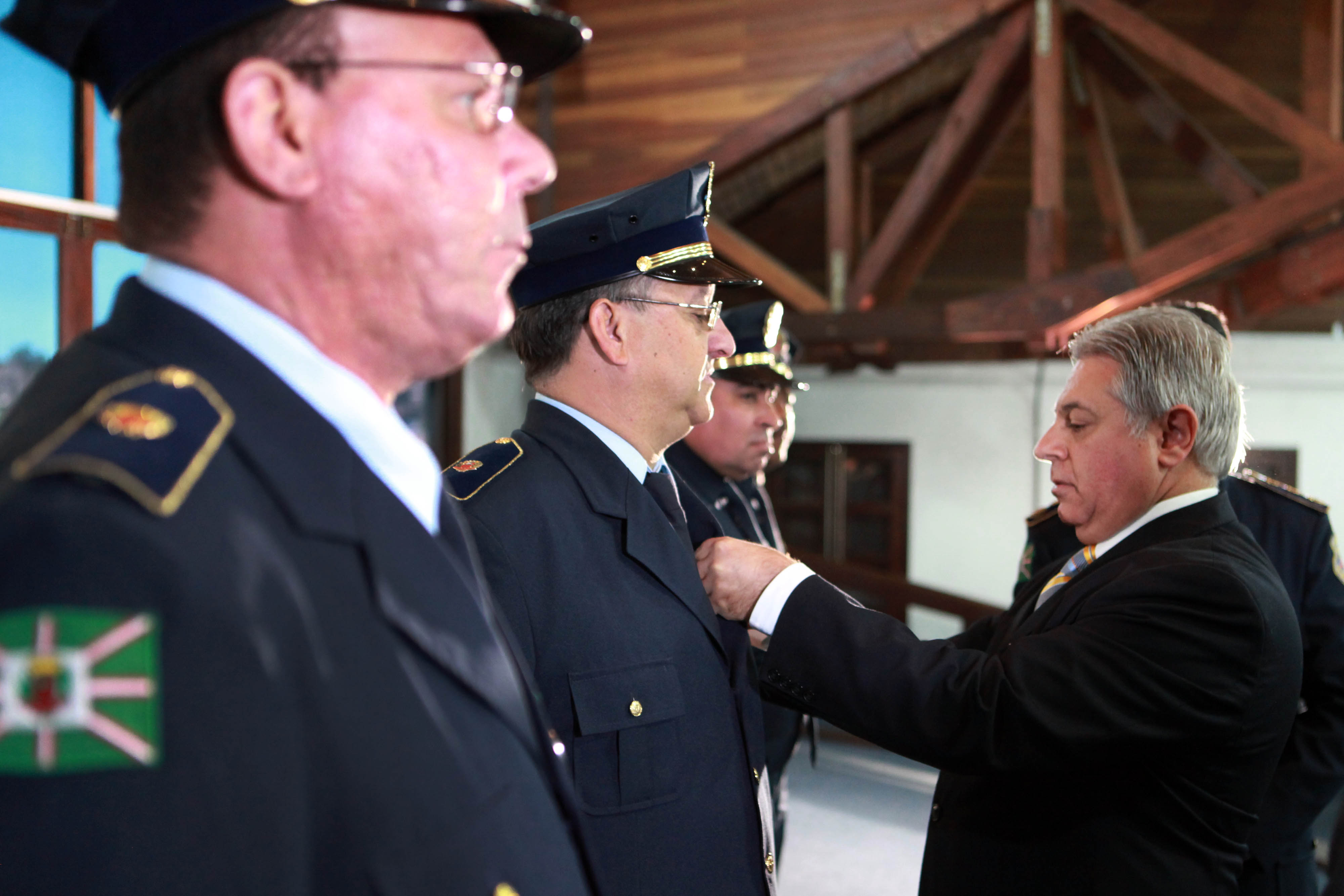 Câmara presta homenagem ao 27º aniversário da Guarda Municipal de Curitiba 