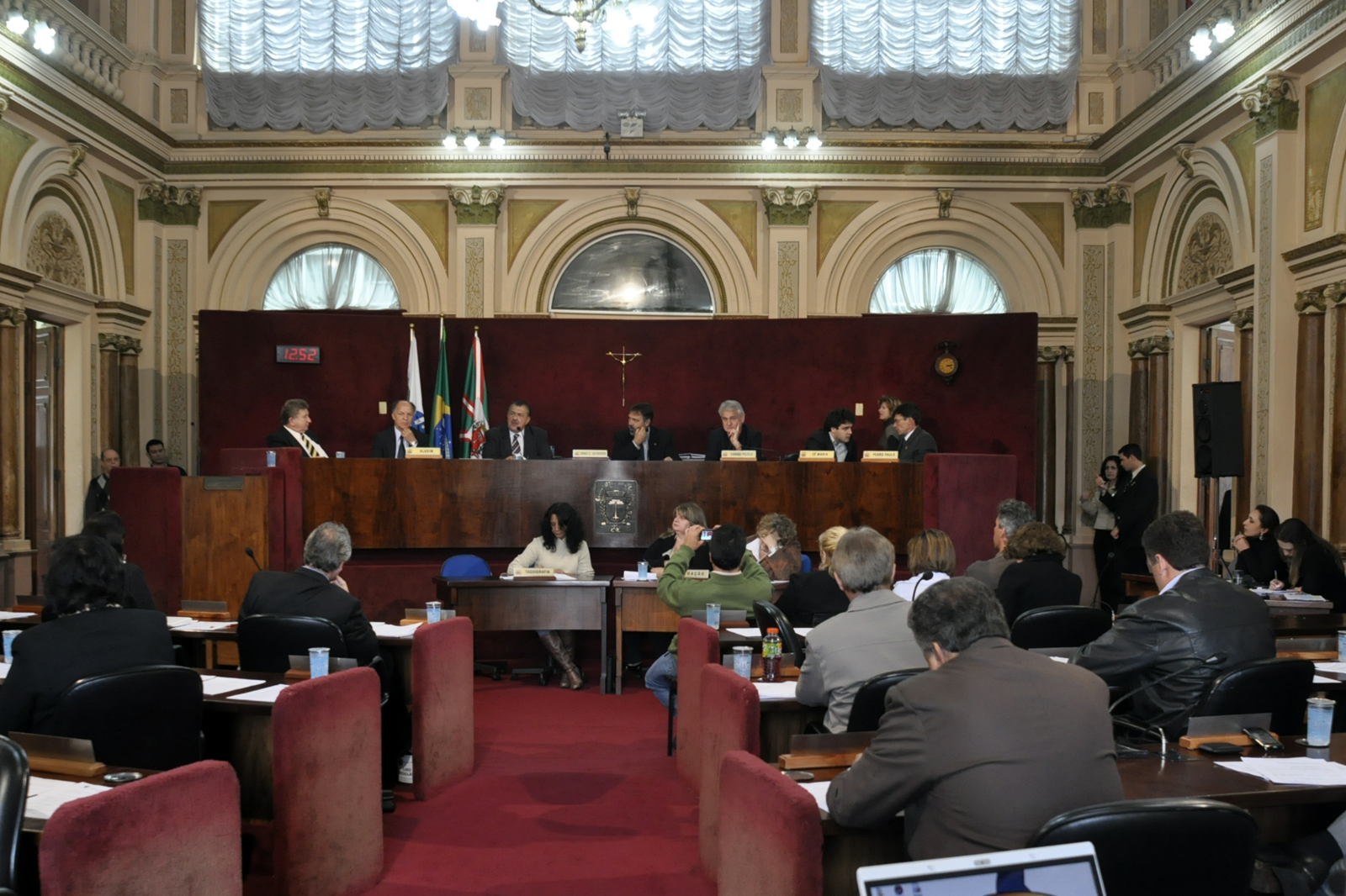 Câmara realiza audiência pública da LOA na terça  