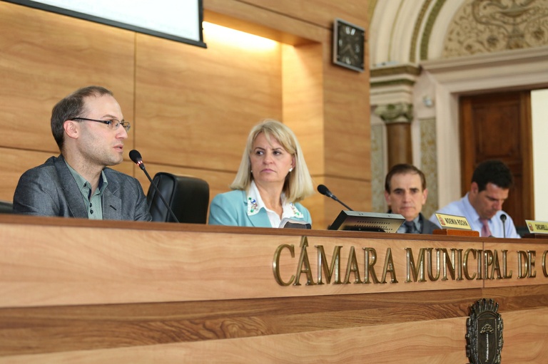 Câmara recebe Secretaria de Saúde para prestação de contas