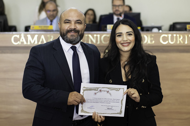  Cantora gospel recebe homenagem da Câmara de Curitiba