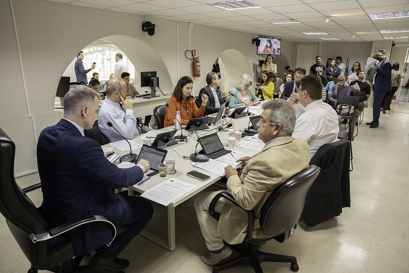 CCJ arquiva projeto que pretendia revogar cobrança de aposentados do IPMC