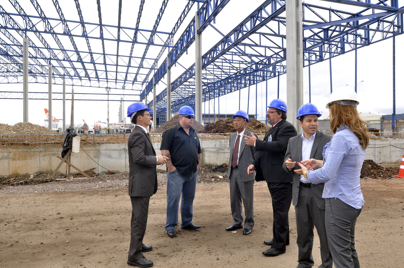 Comissão da Copa visita obras do Aeroporto 