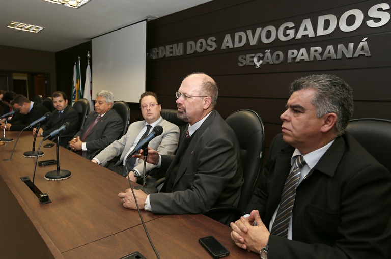 CPI do Transporte recebe apoio da OAB-PR 