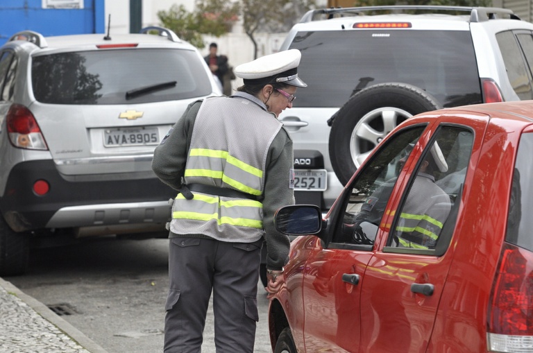 Criação do cargo de agente de trânsito municipal vai a plenário 