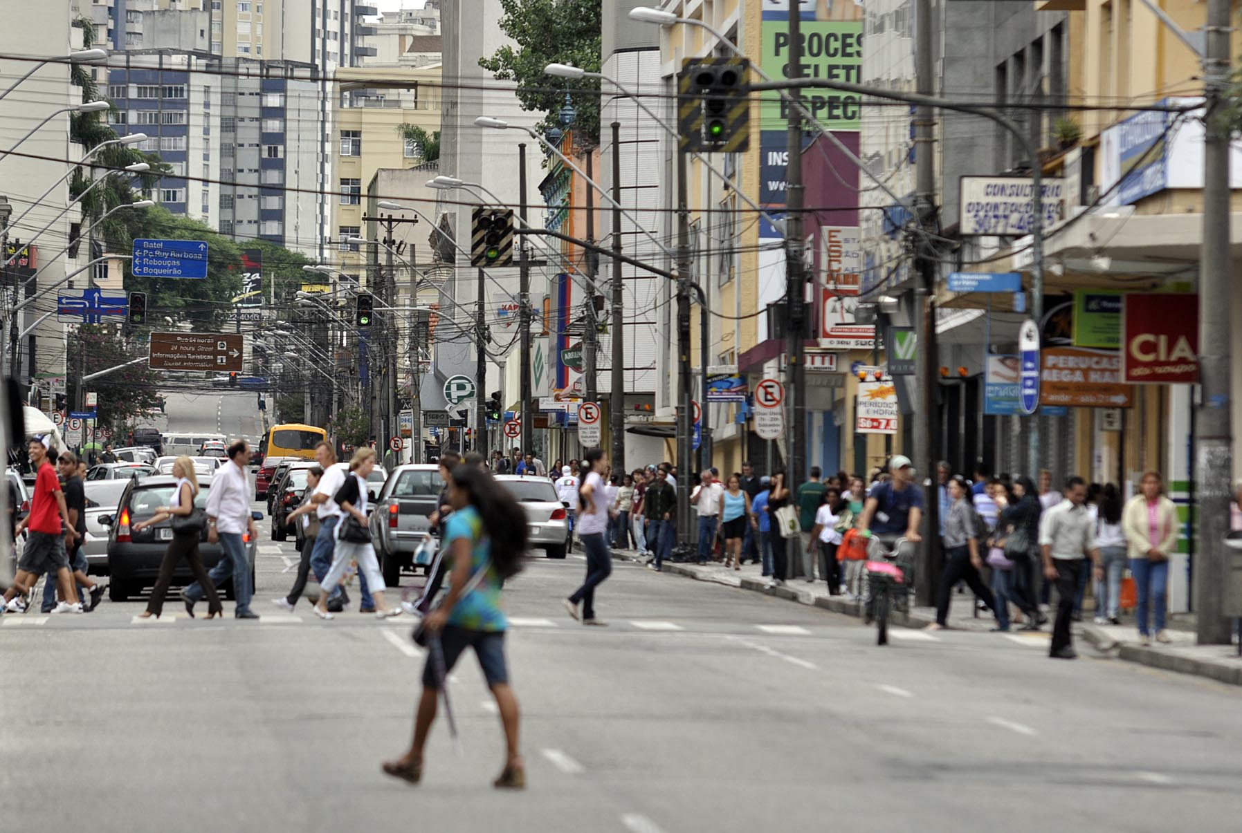 Das carroças aos carros, o trânsito em Curitiba 