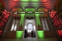 Palácio Rio Branco se ilumina pelos 330 anos da CMC e de Curitiba