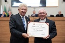 Dom Rafael Biernaski recebe o Vulto Emérito da Câmara Municipal de Curitiba