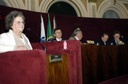 Dona Lourdes propõe título a advogada 