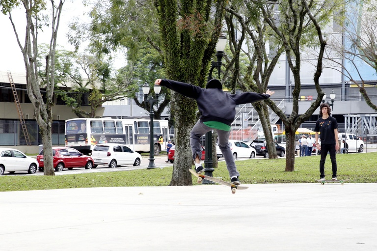 Economia avaliará crédito adicional para pista de skate