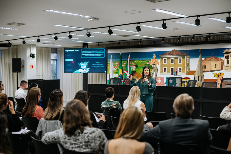 Eleições 2024: workshop orienta sobre a proteção de dados