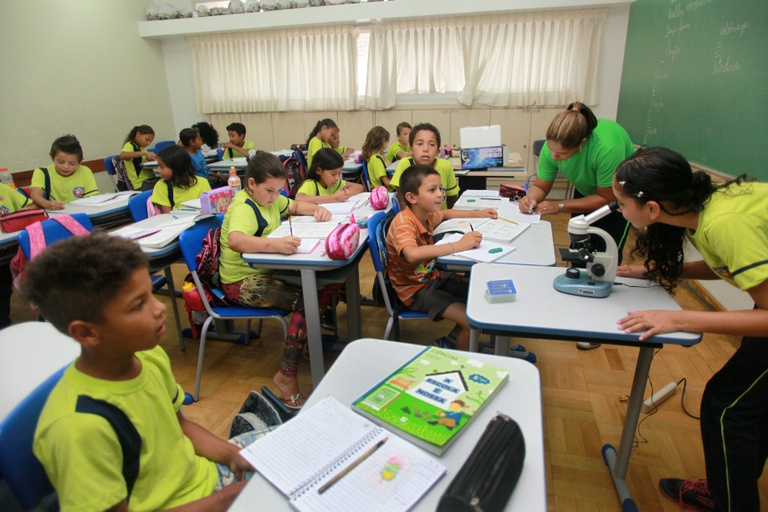 Emendas de Tito Zeglin reforçam Educação e Fundo da Criança para 2024