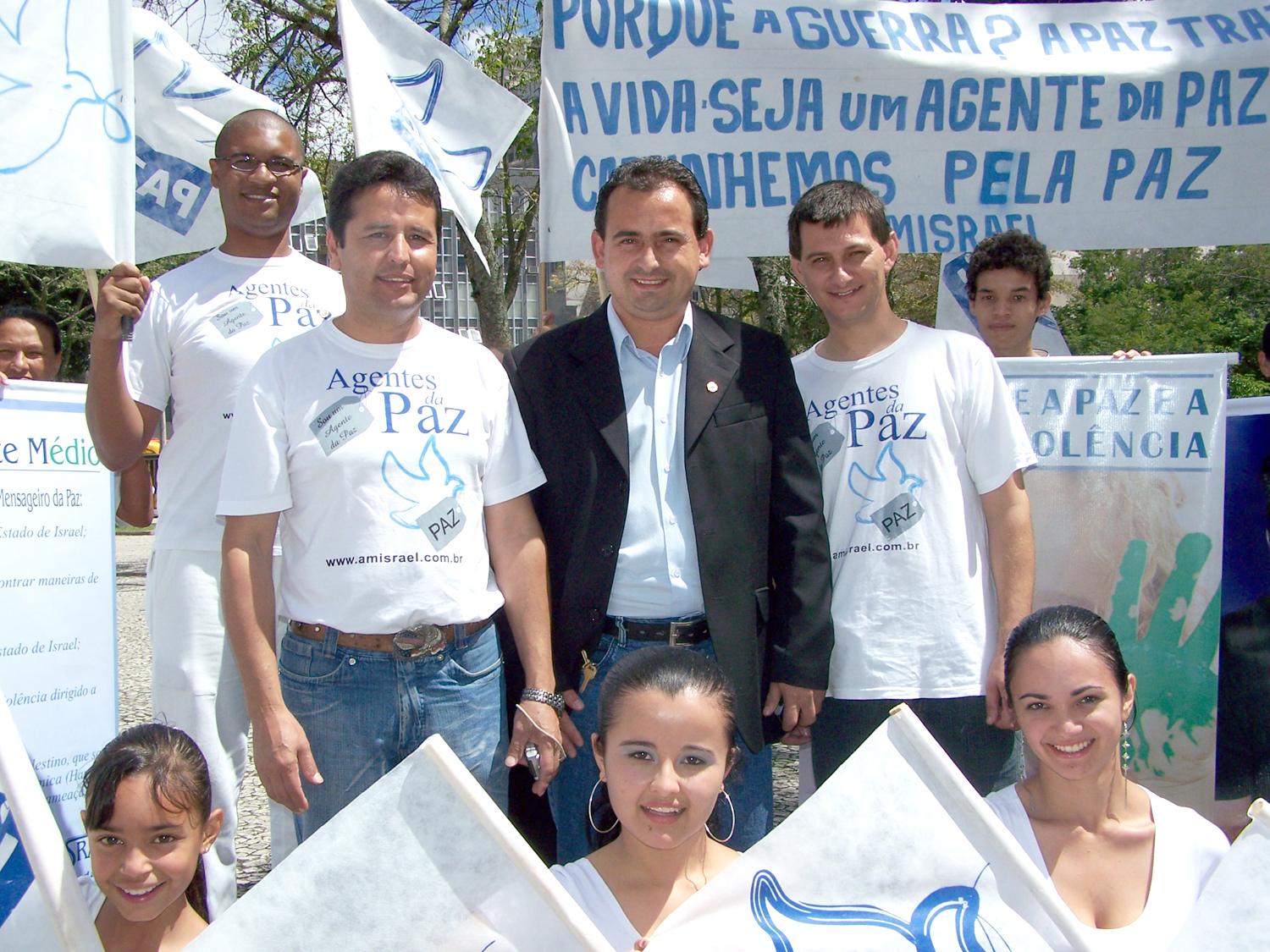 Emerson Prado lidera movimento pela paz  
