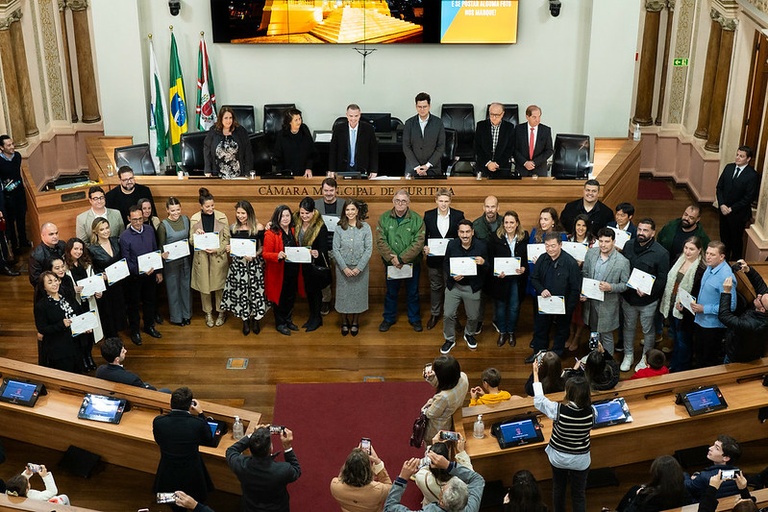 Empresários são homenageados pela Câmara Municipal de Curitiba