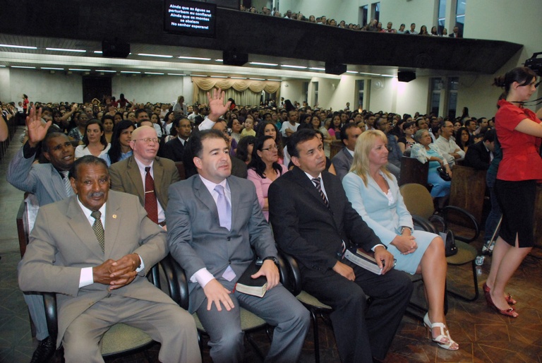 Evangélicos recebem votos de congratulações 