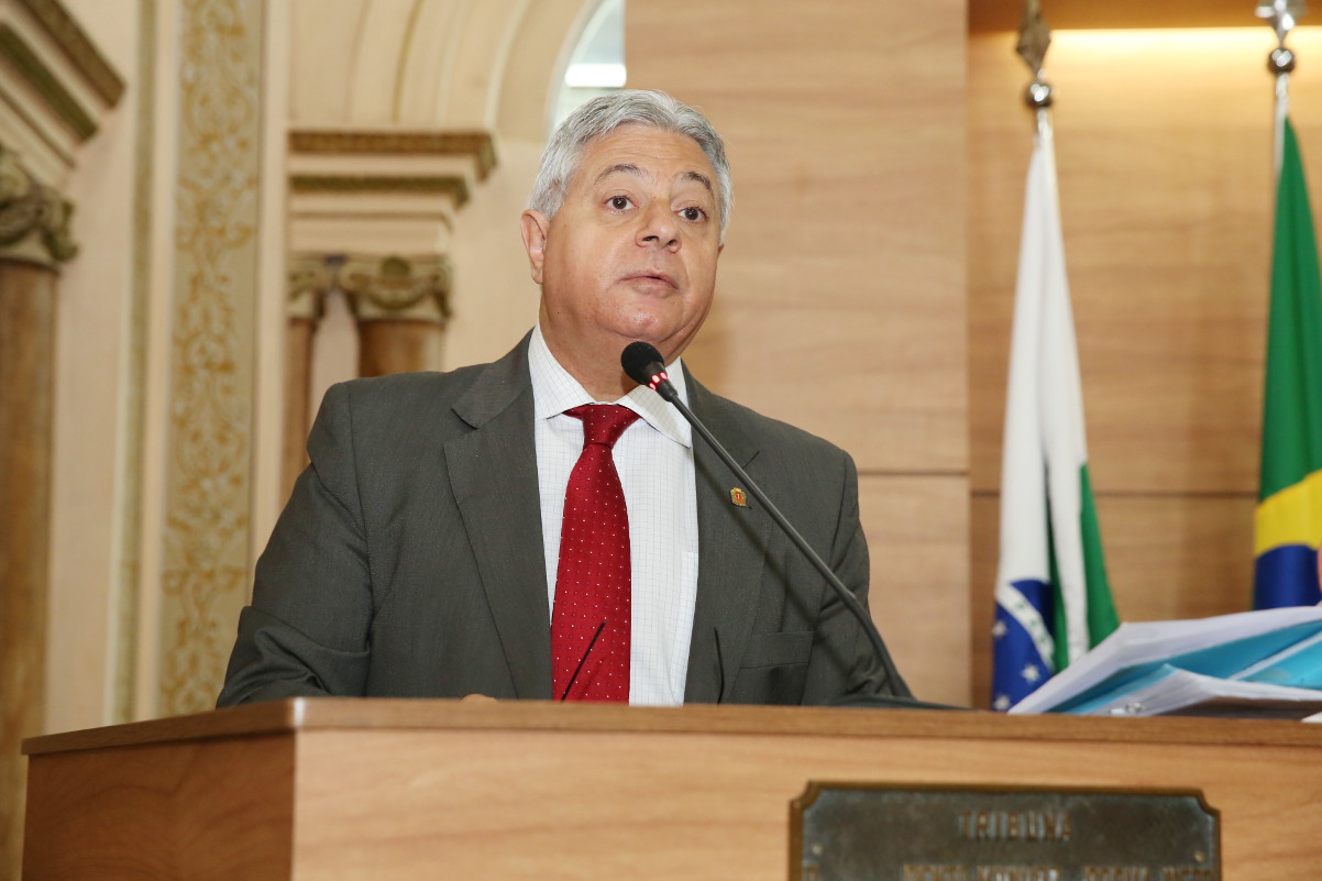 Farol do Saber e escola no Boqueirão terão áreas regularizadas