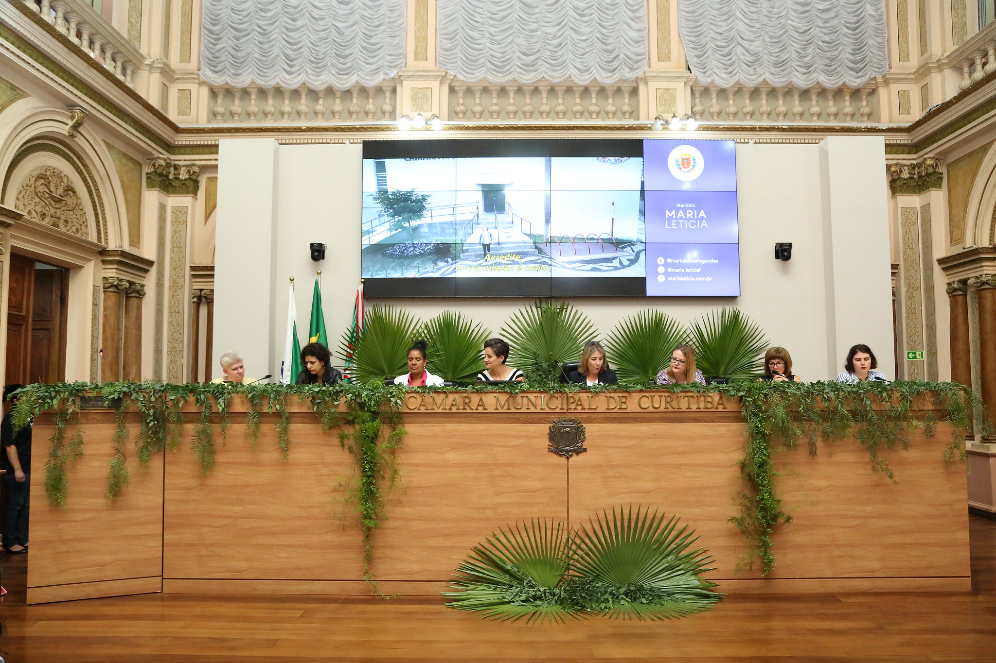 Homenageadas lideranças femininas na solenidade Inspiração Curitibana