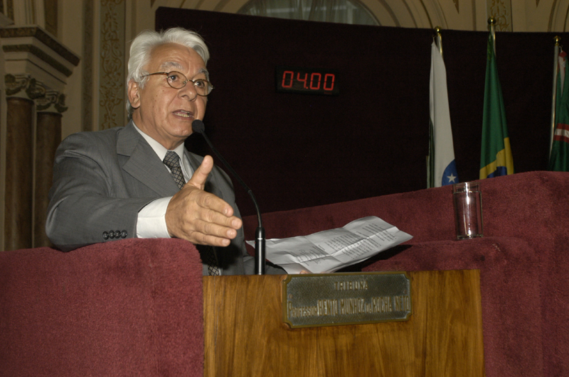 Jair Cézar defende a importação de matéria-prima 