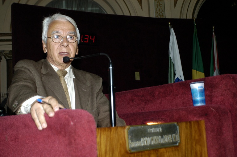 Jair Cézar informa sobre audiência pública 