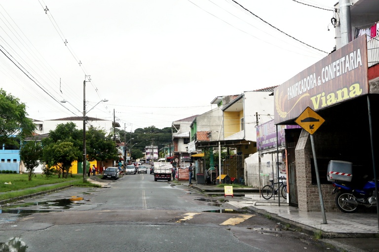 Legislação analisa 46 projetos; alvará condicionado na pauta 