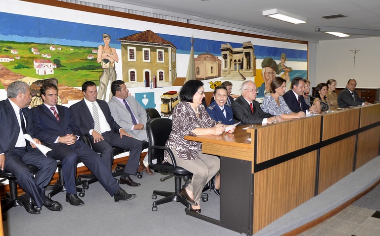 Legislativo entrega Prêmio Mulheres Empreendedoras 