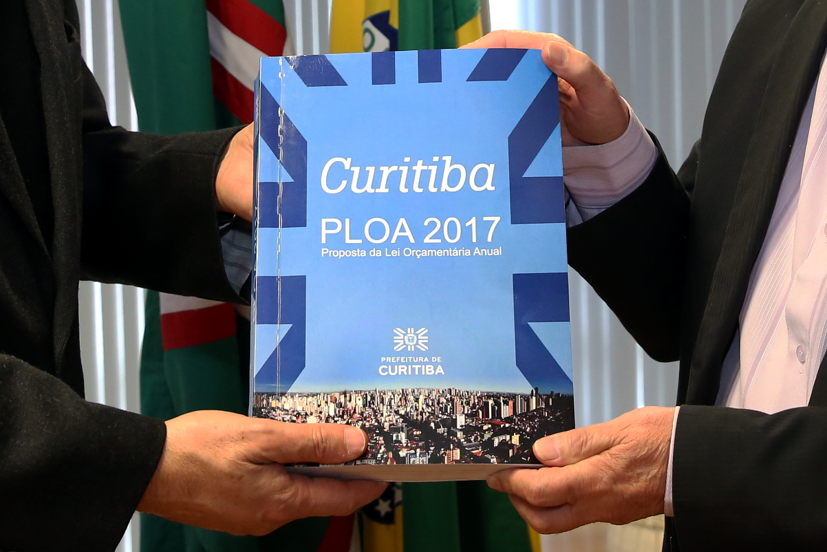 Lei Orçamentária Anual de Curitiba para 2017 prevê R$ 8,65 bi