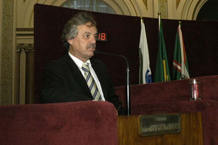 Líderes concordam com reforma do Regimento da Câmara de Curitiba 