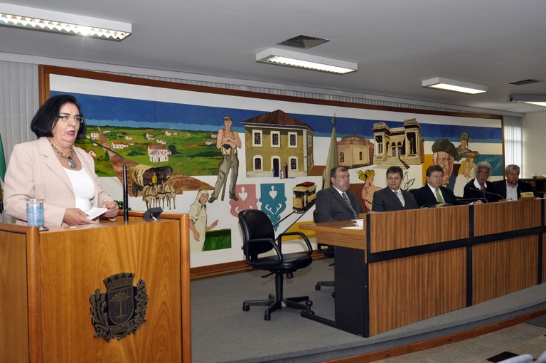 Maestro Waltel Branco é homenageado na Câmara 