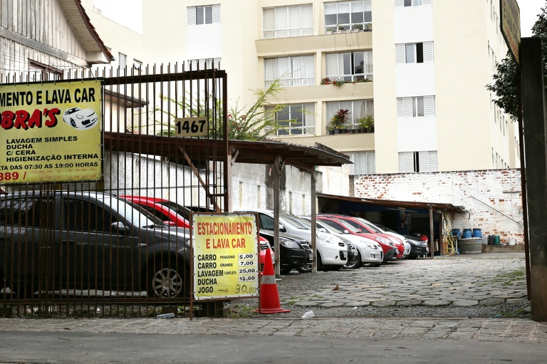 Meio Ambiente acata reutilização de água em lava car