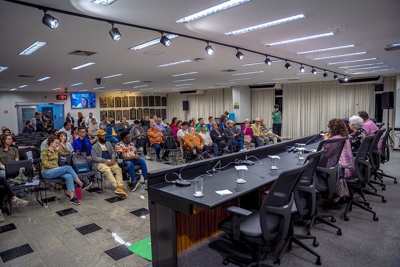 Mobilidade urbana: seminário alerta à nova licitação do transporte de Curitiba