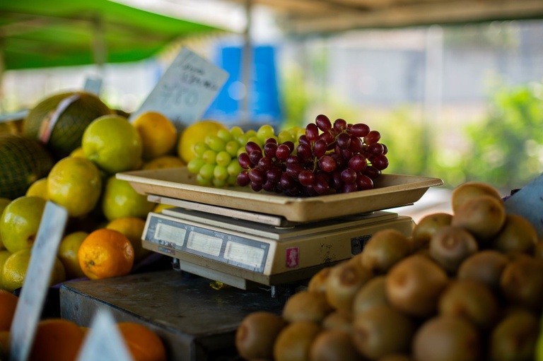 Na segunda, CMC vota divulgação obrigatória do preço de alimentos a quilo