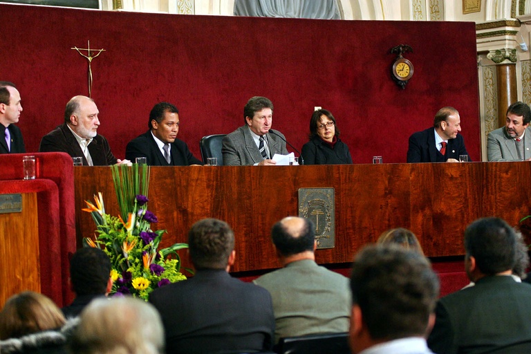 Operário padrão tem destaque na Câmara 