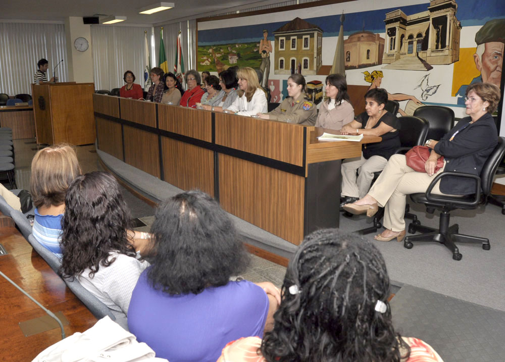 Palestras marcam comemoração do Dia Internacional da Mulher 