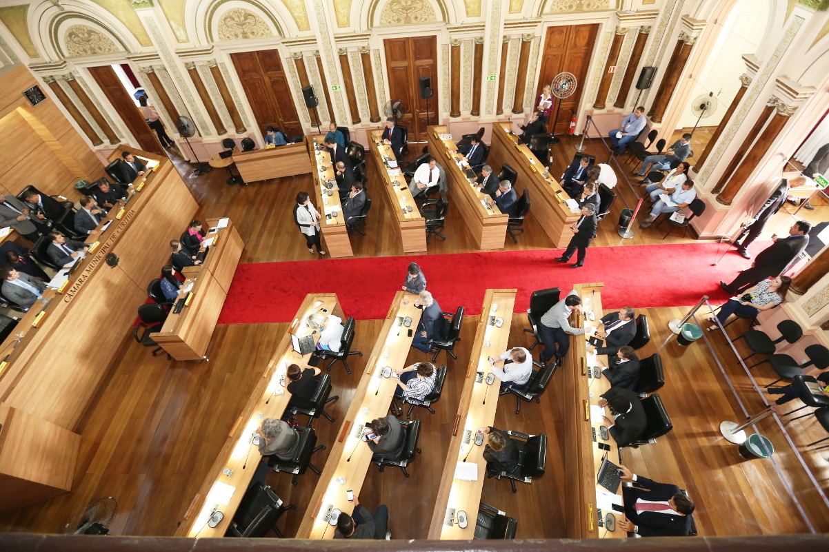 Parlamento Jovem: vereadores mirins tomam posse nesta quarta-feira