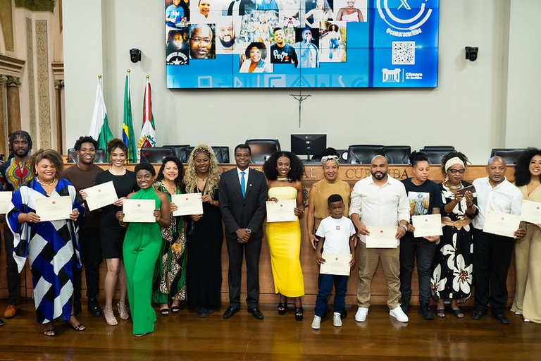 Personalidades negras de Curitiba são homenageadas na Câmara Municipal