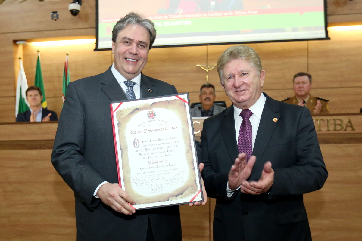 Professor Wilson Picler é mais novo cidadão honorário de Curitiba