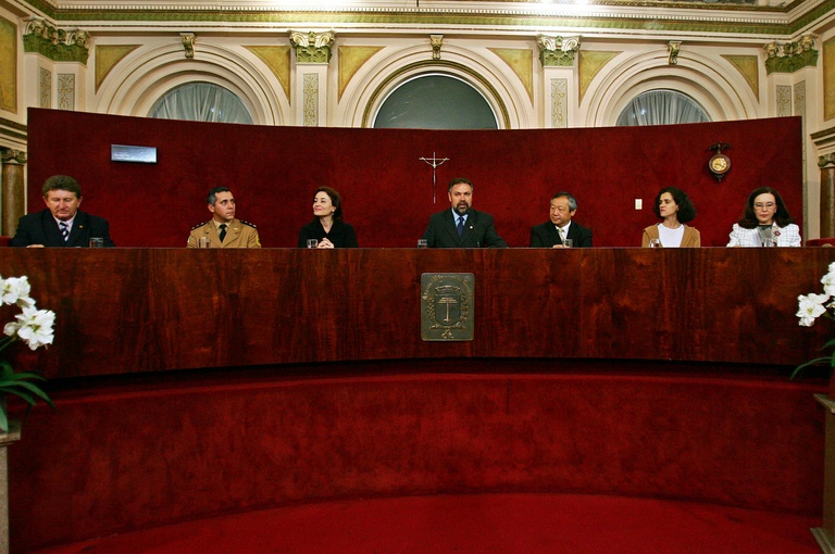 Professores aposentados têm trabalho reconhecido 