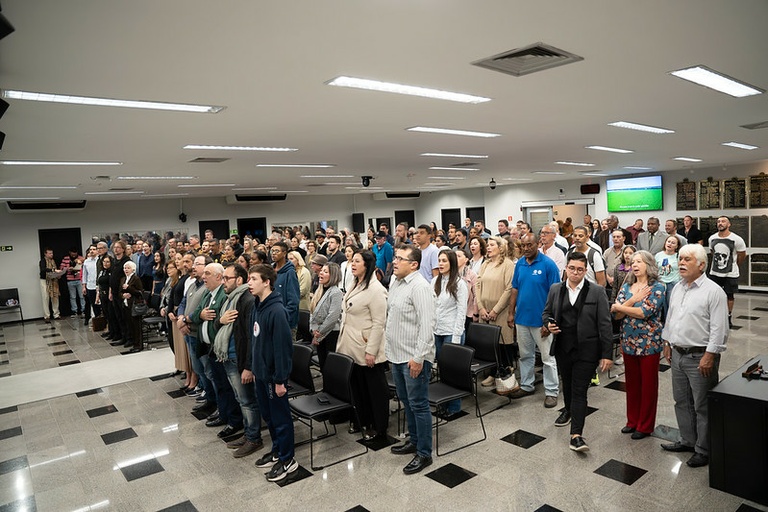Profissionais recebem homenagens na Câmara Municipal de Curitiba