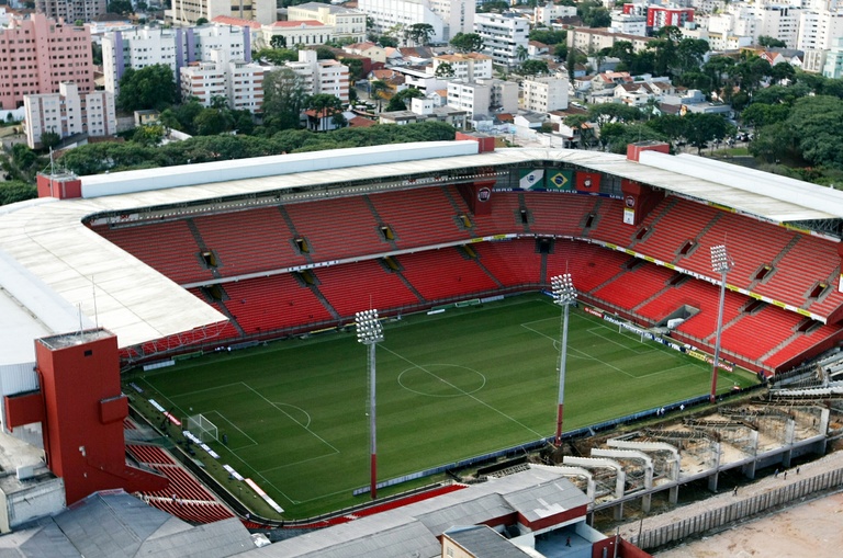 Proibição de bebidas na Copa é debatida em comissão 